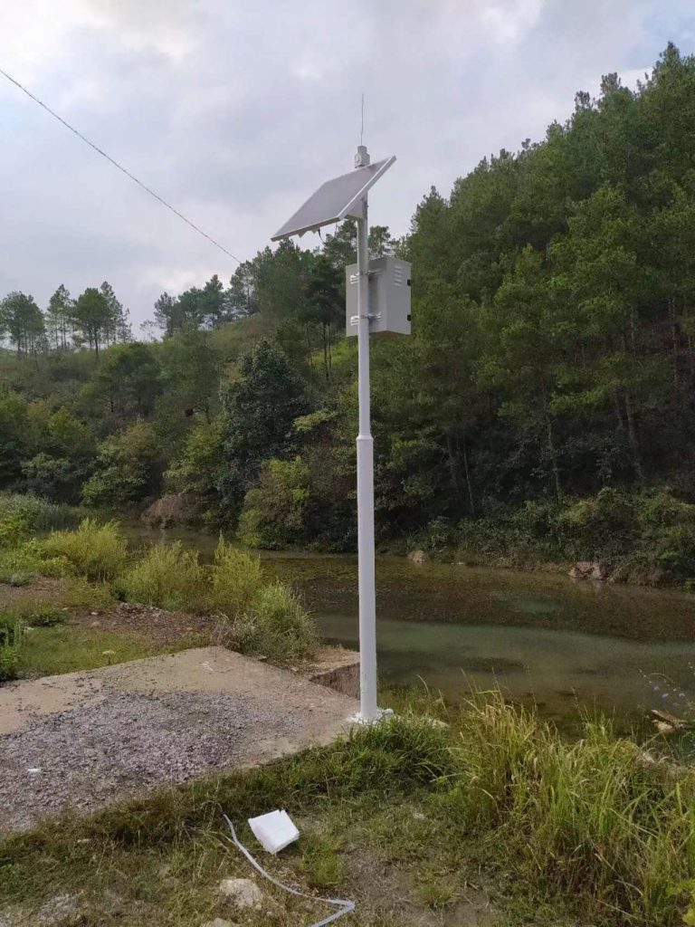 邵东黄家坝水库，流速、水位监测及会议室大屏。